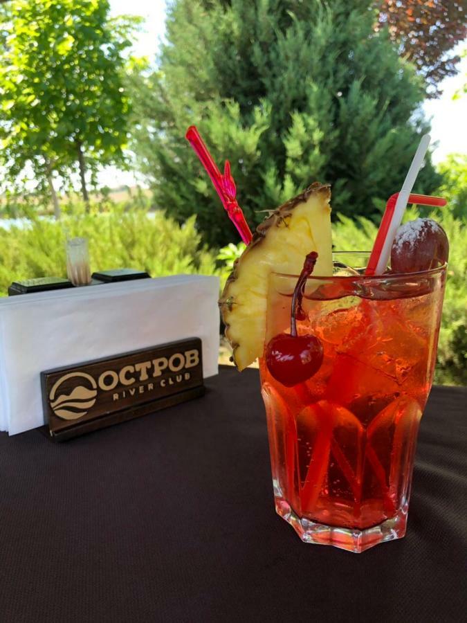 Ostrov River Club Novoselovka  외부 사진